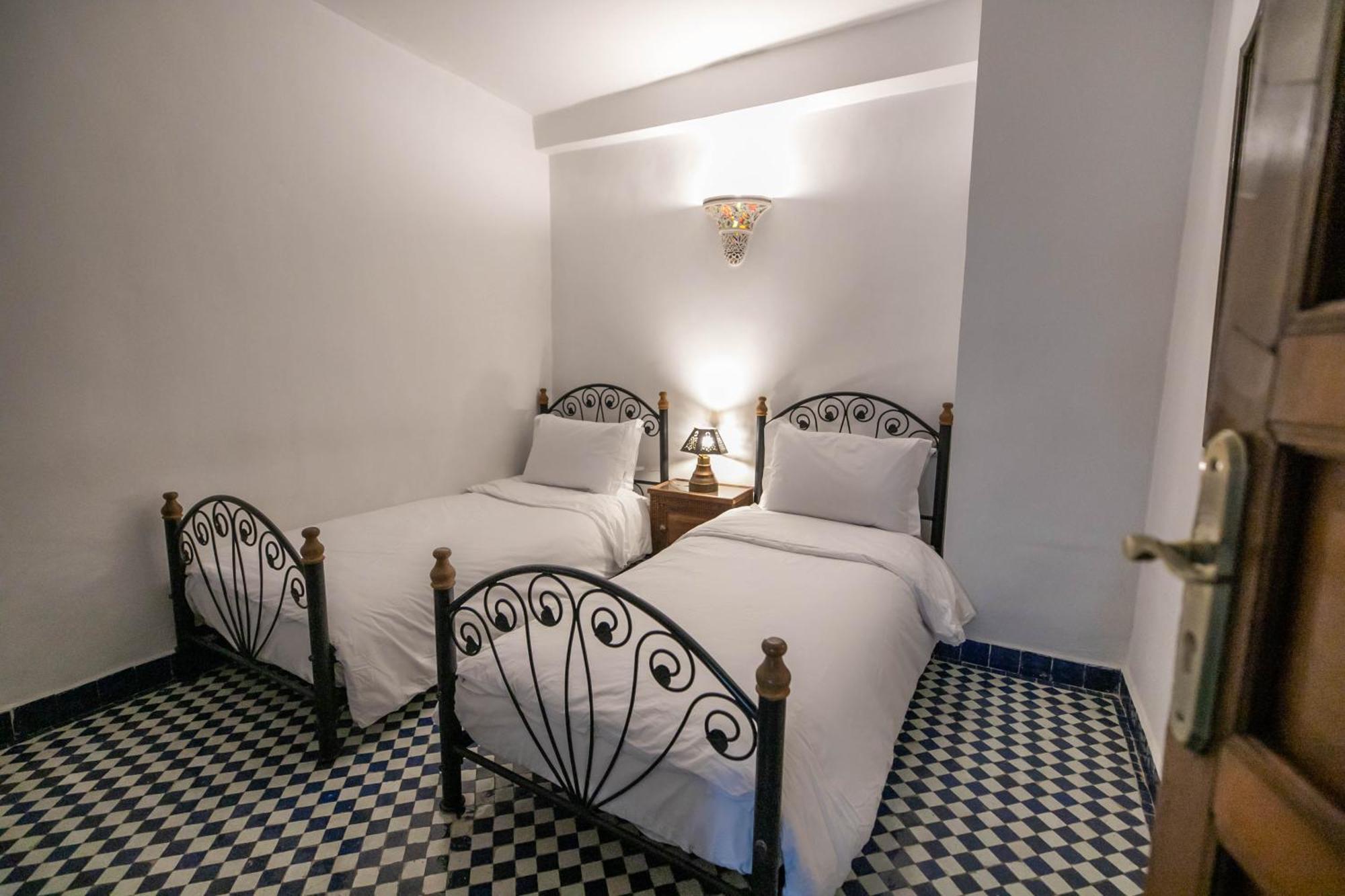 Riad La Perle De La Medina فاس الغرفة الصورة